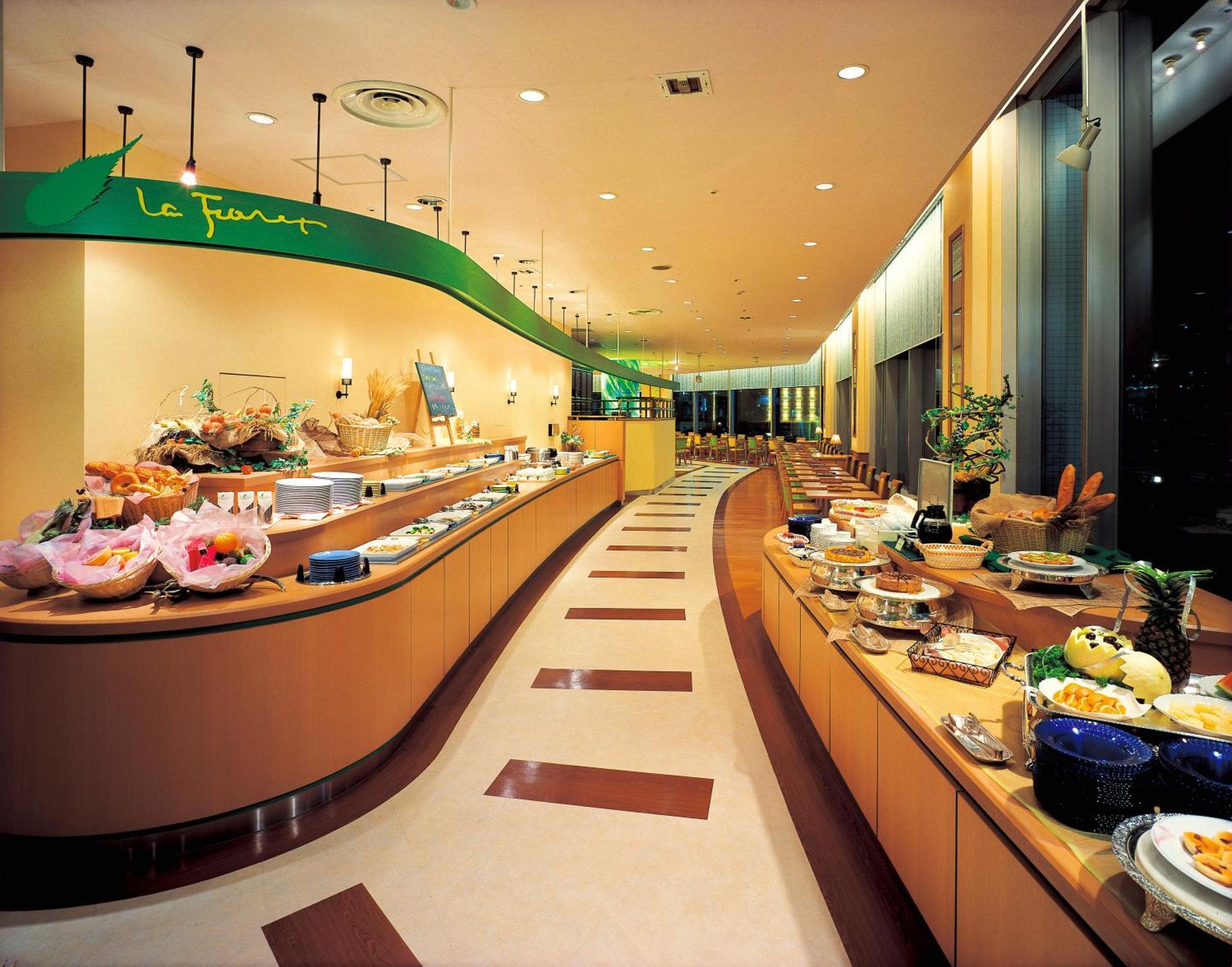 Hotel Green Tower Makuhari Chiba Eksteriør billede