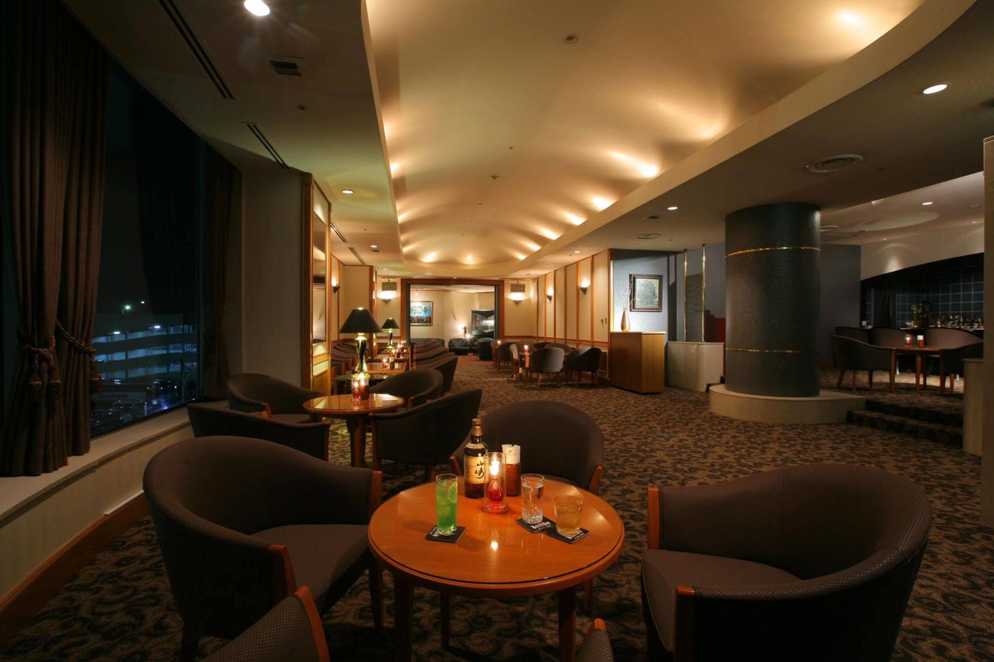 Hotel Green Tower Makuhari Chiba Eksteriør billede